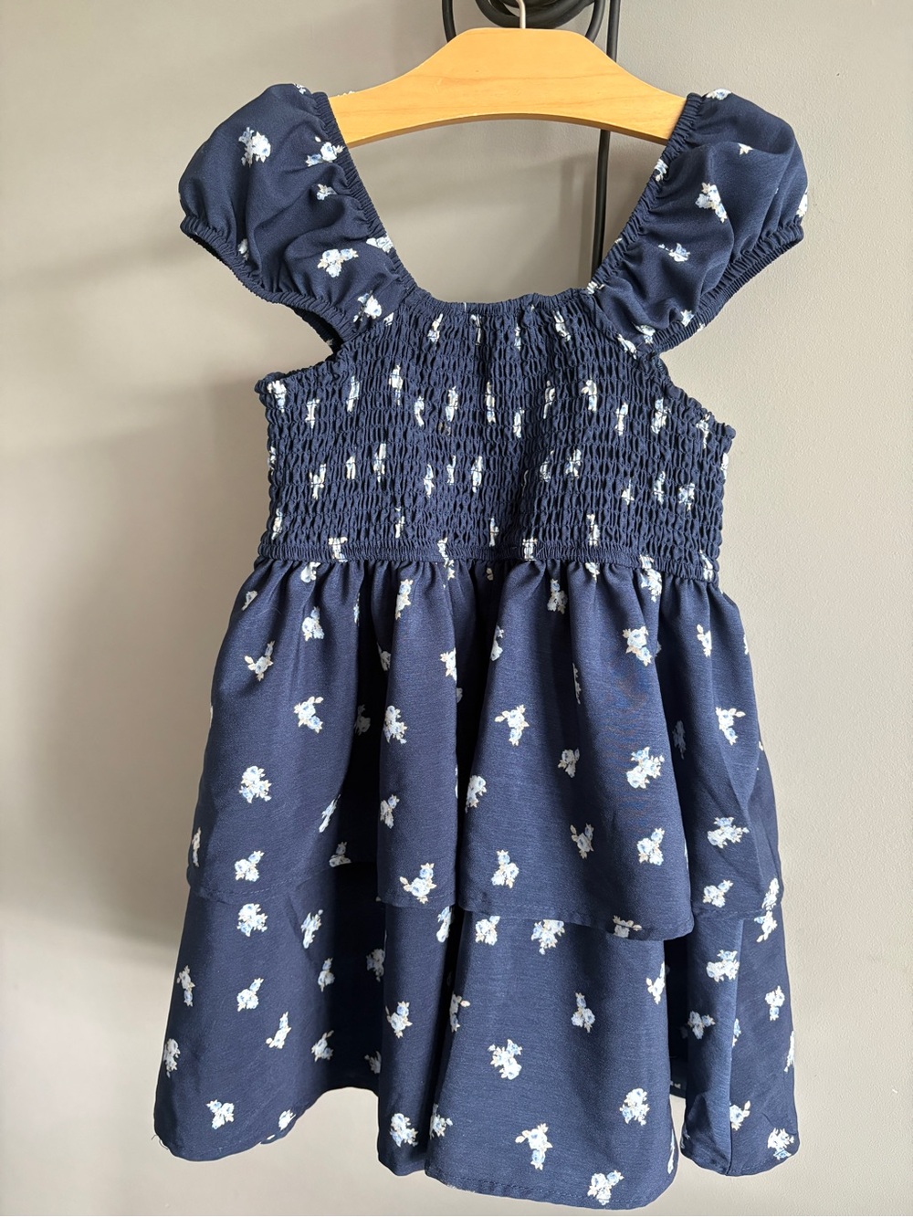 Girls smocked floral mini dress 7-8 years - Picture 5 of 5